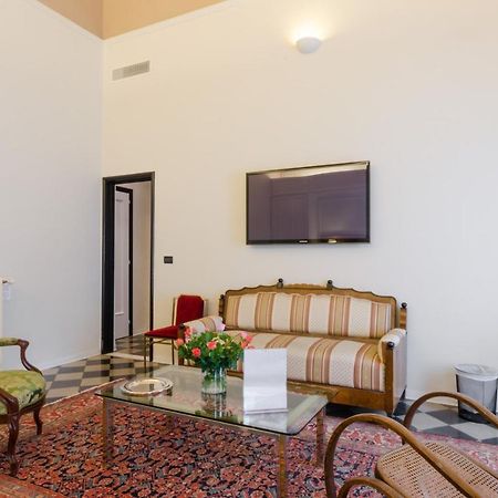 Dimora Novecento Bed & Breakfast เปสการา ภายนอก รูปภาพ